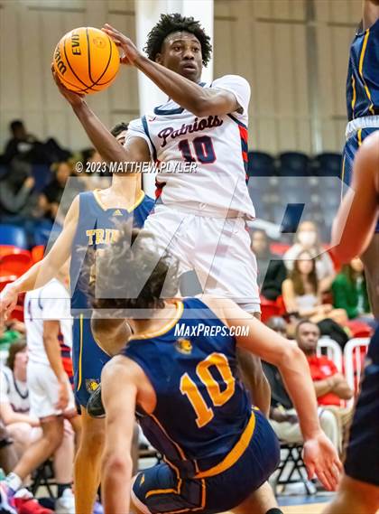 Thumbnail 2 in Trinity of Durham and Chapel Hill vs Freedom Christian Academy (NCISAA 2A Second Round) photogallery.