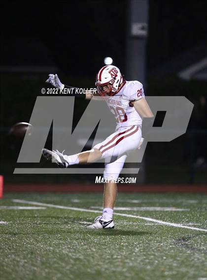 Thumbnail 3 in Anchor Bay @ Utica Eisenhower photogallery.