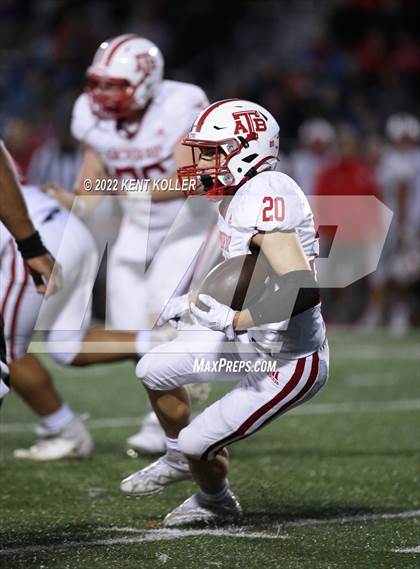 Thumbnail 2 in Anchor Bay @ Utica Eisenhower photogallery.