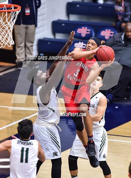 Thumbnail 3 in Harvard-Westlake vs. De La Salle (MaxPreps/DLS MLK Classic) photogallery.