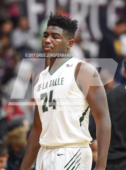 Thumbnail 3 in Harvard-Westlake vs. De La Salle (MaxPreps/DLS MLK Classic) photogallery.