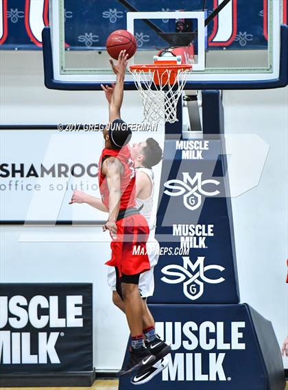 Thumbnail 1 in Harvard-Westlake vs. De La Salle (MaxPreps/DLS MLK Classic) photogallery.