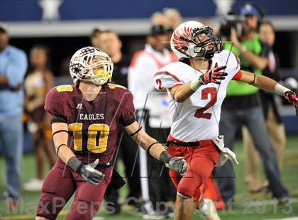Thumbnail 2 in Fairfield vs. Argyle (UIL 3A Division 2 Final) photogallery.