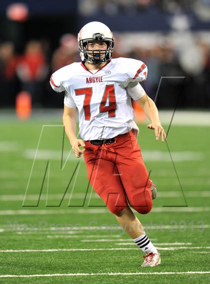 Thumbnail 1 in Fairfield vs. Argyle (UIL 3A Division 2 Final) photogallery.