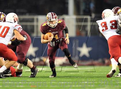 Thumbnail 3 in Fairfield vs. Argyle (UIL 3A Division 2 Final) photogallery.