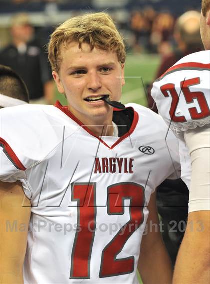 Thumbnail 1 in Fairfield vs. Argyle (UIL 3A Division 2 Final) photogallery.