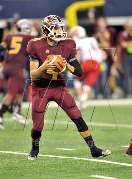 Thumbnail 3 in Fairfield vs. Argyle (UIL 3A Division 2 Final) photogallery.
