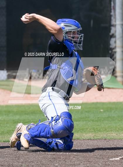Thumbnail 1 in Mesquite vs Gilbert (Bob Everett Classic) photogallery.