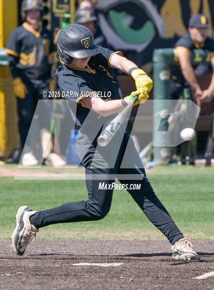Thumbnail 1 in Mesquite vs Gilbert (Bob Everett Classic) photogallery.