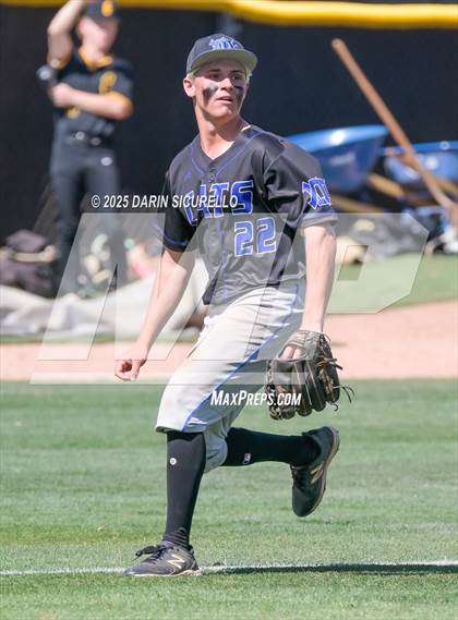 Thumbnail 3 in Mesquite vs Gilbert (Bob Everett Classic) photogallery.