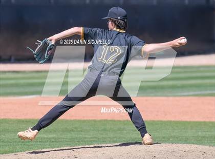 Thumbnail 3 in Mesquite vs Gilbert (Bob Everett Classic) photogallery.