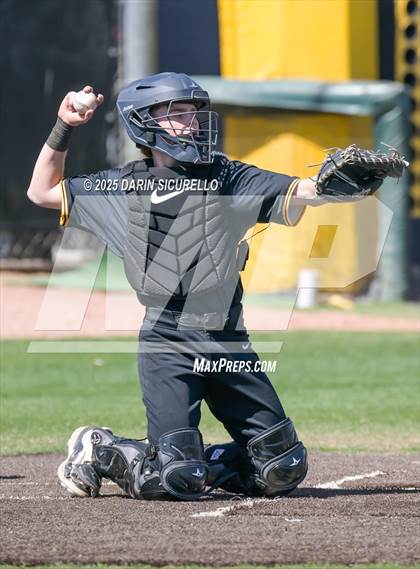 Thumbnail 2 in Mesquite vs Gilbert (Bob Everett Classic) photogallery.