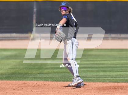 Thumbnail 3 in Mesquite vs Gilbert (Bob Everett Classic) photogallery.