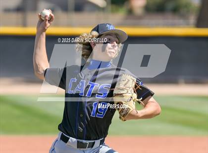 Thumbnail 3 in Mesquite vs Gilbert (Bob Everett Classic) photogallery.