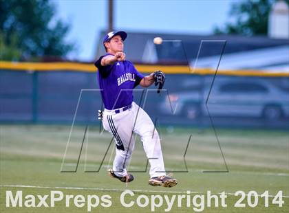 Thumbnail 1 in Liberty vs Hallsville (UIL 4A Regional Semifinal Playoff) photogallery.