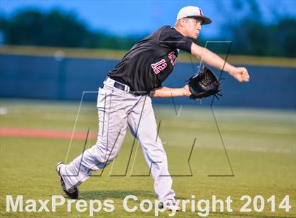 Thumbnail 2 in Liberty vs Hallsville (UIL 4A Regional Semifinal Playoff) photogallery.
