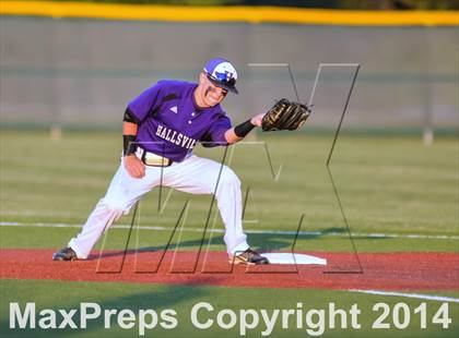 Thumbnail 1 in Liberty vs Hallsville (UIL 4A Regional Semifinal Playoff) photogallery.