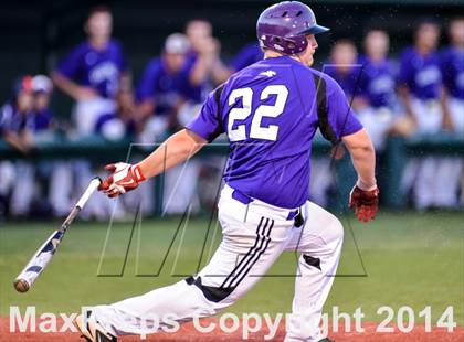 Thumbnail 2 in Liberty vs Hallsville (UIL 4A Regional Semifinal Playoff) photogallery.