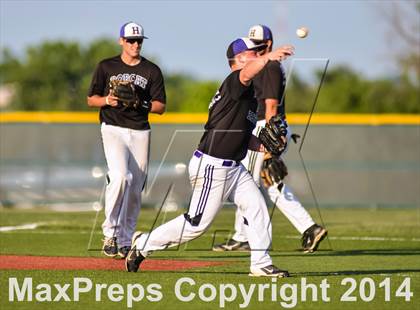Thumbnail 2 in Liberty vs Hallsville (UIL 4A Regional Semifinal Playoff) photogallery.