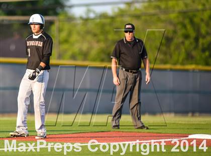 Thumbnail 2 in Liberty vs Hallsville (UIL 4A Regional Semifinal Playoff) photogallery.