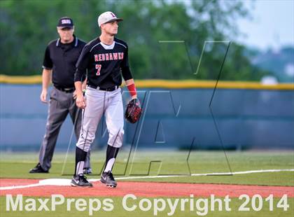 Thumbnail 1 in Liberty vs Hallsville (UIL 4A Regional Semifinal Playoff) photogallery.