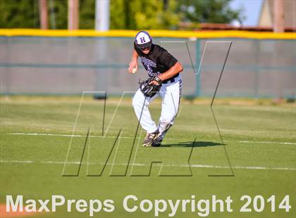 Thumbnail 1 in Liberty vs Hallsville (UIL 4A Regional Semifinal Playoff) photogallery.
