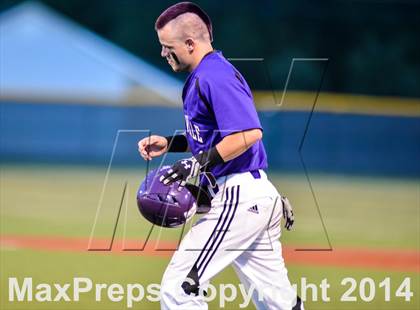 Thumbnail 1 in Liberty vs Hallsville (UIL 4A Regional Semifinal Playoff) photogallery.