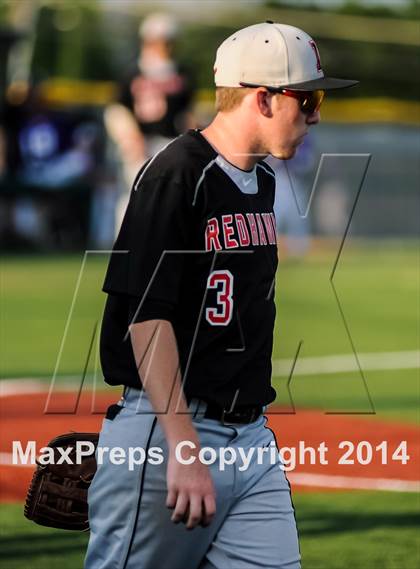 Thumbnail 3 in Liberty vs Hallsville (UIL 4A Regional Semifinal Playoff) photogallery.