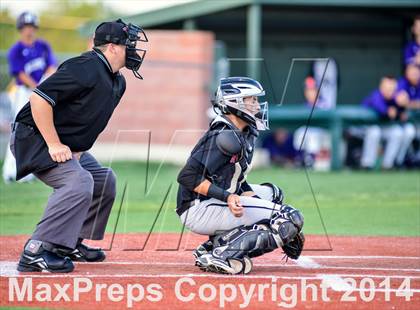 Thumbnail 2 in Liberty vs Hallsville (UIL 4A Regional Semifinal Playoff) photogallery.