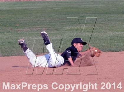 Thumbnail 3 in Delano @ Tehachapi photogallery.