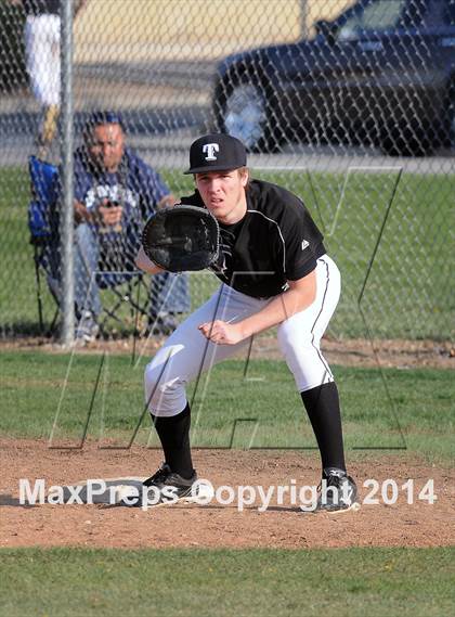 Thumbnail 1 in Delano @ Tehachapi photogallery.