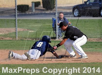 Thumbnail 2 in Delano @ Tehachapi photogallery.