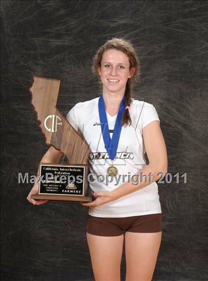 Thumbnail 2 in St. Francis (CIF State D2 Award Photos) photogallery.