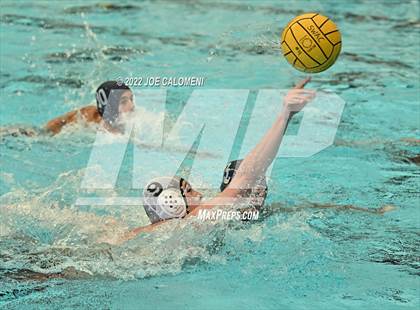 Thumbnail 3 in Boerne-Champion vs Harlingen South (UIL 6A Region 4 Semifinal) photogallery.