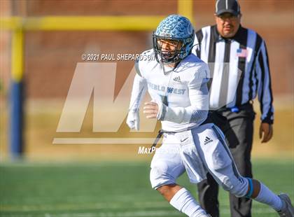 Thumbnail 3 in Palmer Ridge vs. Pueblo West (CHSAA 2nd Round Playoff) photogallery.