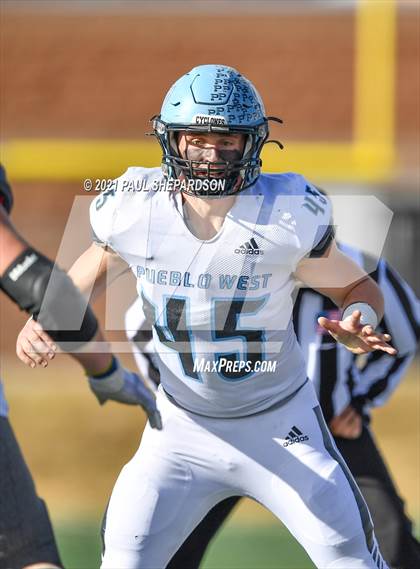 Thumbnail 2 in Palmer Ridge vs. Pueblo West (CHSAA 2nd Round Playoff) photogallery.