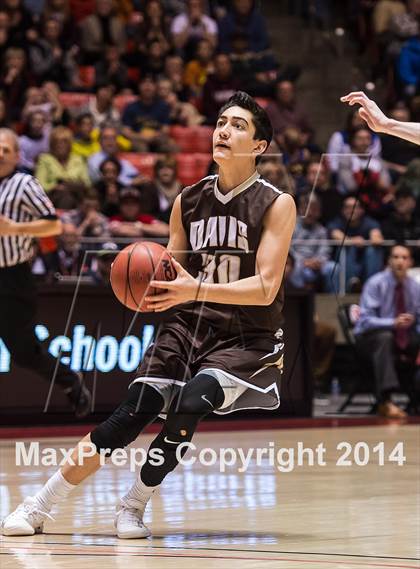 Thumbnail 1 in Lone Peak vs. Davis (UHSAA 5A Semifinal) photogallery.