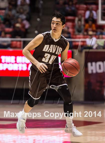 Thumbnail 1 in Lone Peak vs. Davis (UHSAA 5A Semifinal) photogallery.