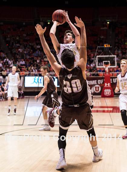 Thumbnail 2 in Lone Peak vs. Davis (UHSAA 5A Semifinal) photogallery.