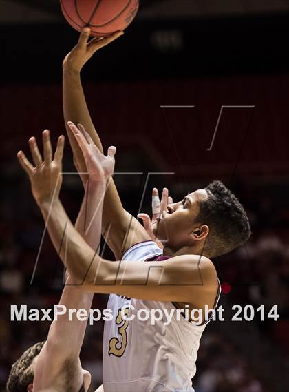 Thumbnail 3 in Lone Peak vs. Davis (UHSAA 5A Semifinal) photogallery.