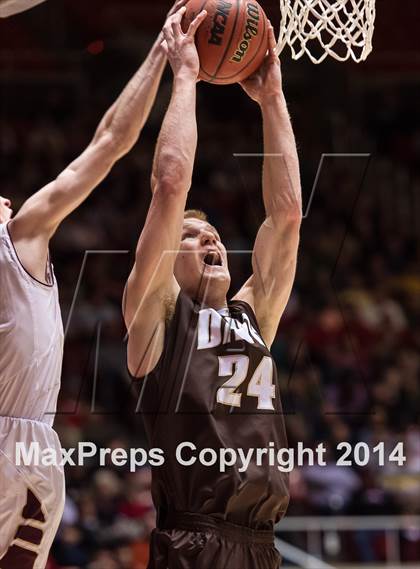 Thumbnail 1 in Lone Peak vs. Davis (UHSAA 5A Semifinal) photogallery.