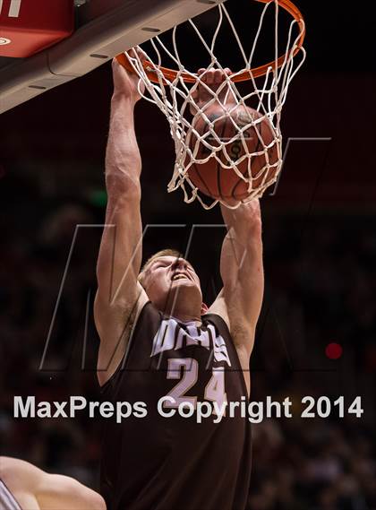 Thumbnail 3 in Lone Peak vs. Davis (UHSAA 5A Semifinal) photogallery.