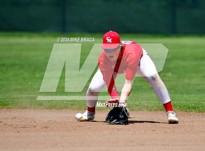 Thumbnail 2 in Catholic Memorial @ Bishop Hendricken photogallery.