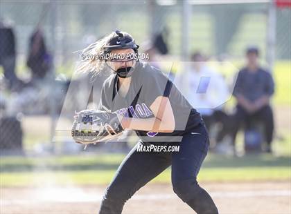 Thumbnail 3 in Mission Oak vs. Selma photogallery.