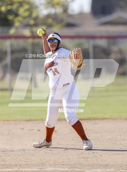 Thumbnail 1 in Mission Oak vs. Selma photogallery.