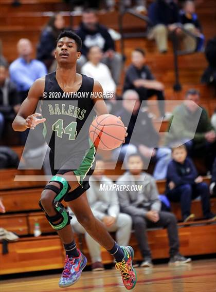 Thumbnail 3 in Farmingdale vs. Chaminade (LUHI Invitational Tournament)  photogallery.