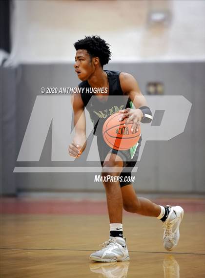 Thumbnail 1 in Farmingdale vs. Chaminade (LUHI Invitational Tournament)  photogallery.