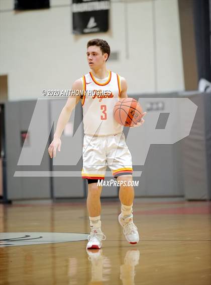 Thumbnail 3 in Farmingdale vs. Chaminade (LUHI Invitational Tournament)  photogallery.