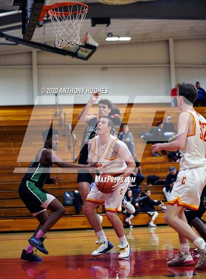 Thumbnail 2 in Farmingdale vs. Chaminade (LUHI Invitational Tournament)  photogallery.