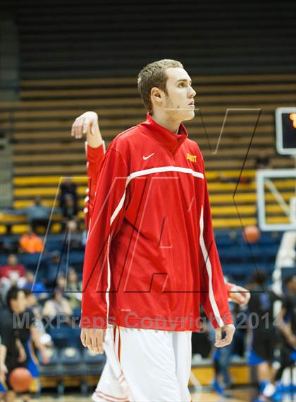 Thumbnail 1 in Jesuit vs. Newark Memorial (MaxPreps MLK Classic) photogallery.